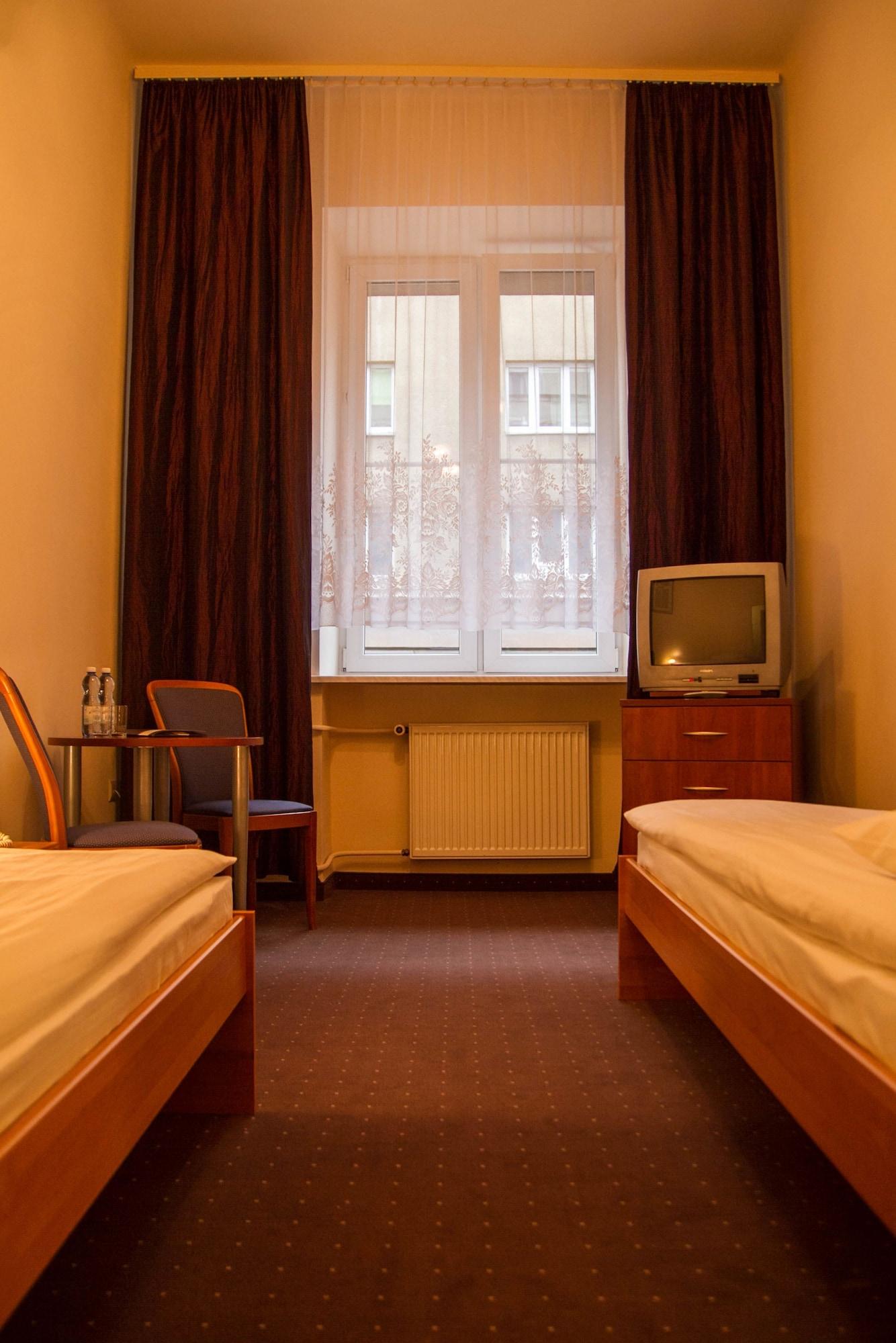 Hotel Mazowiecki Wow Warsaw Ngoại thất bức ảnh