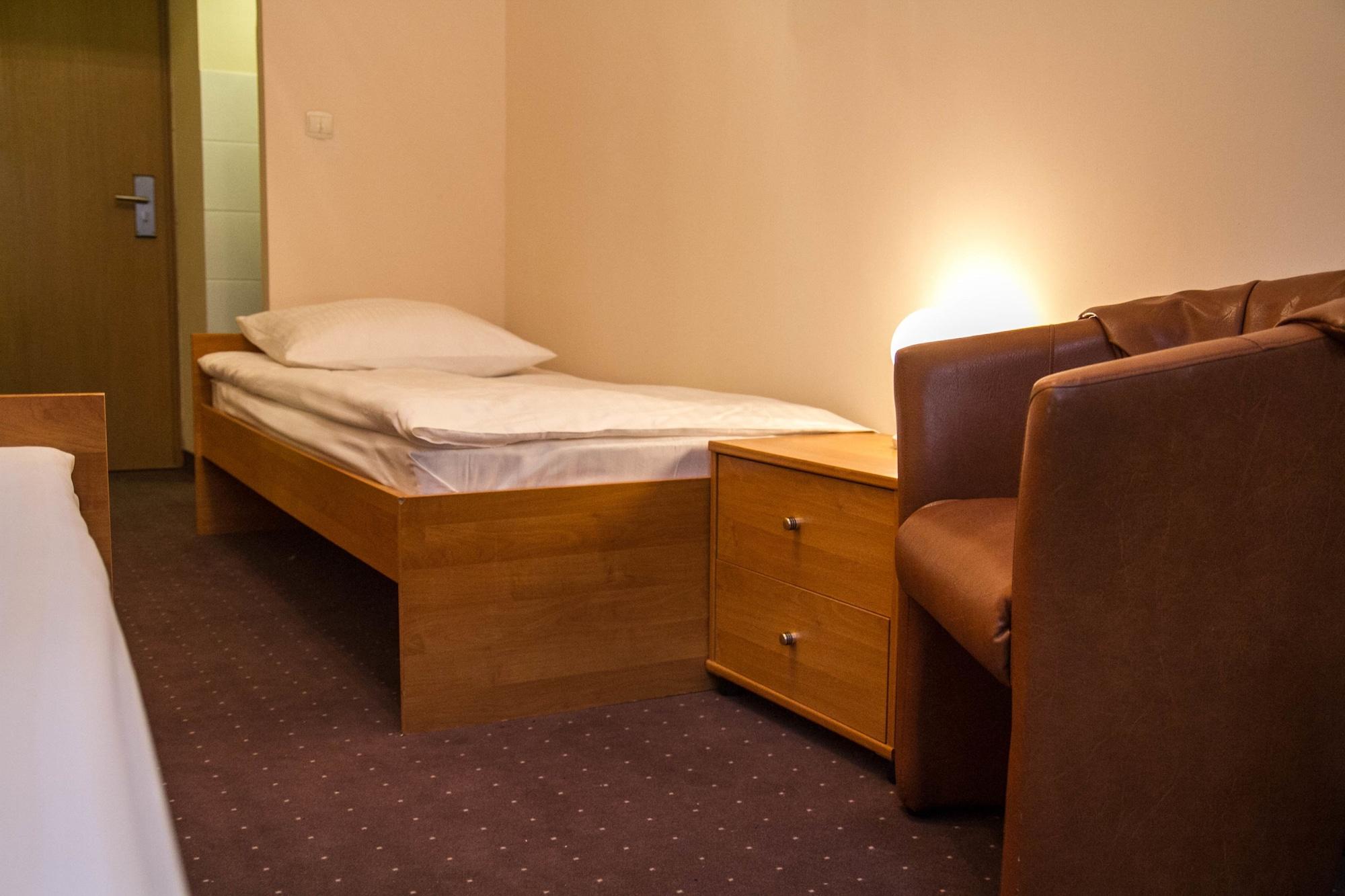 Hotel Mazowiecki Wow Warsaw Ngoại thất bức ảnh