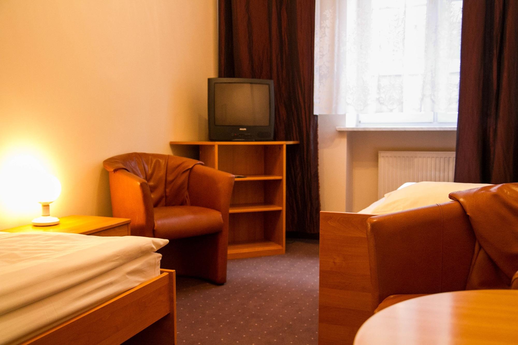 Hotel Mazowiecki Wow Warsaw Ngoại thất bức ảnh