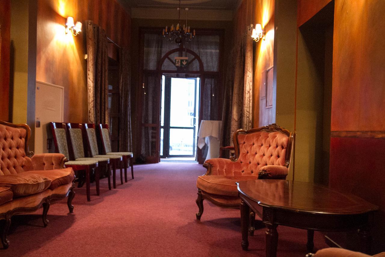 Hotel Mazowiecki Wow Warsaw Ngoại thất bức ảnh