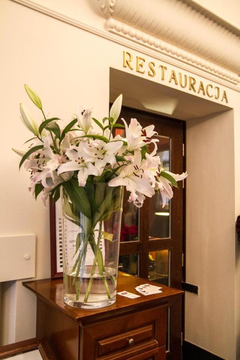 Hotel Mazowiecki Wow Warsaw Ngoại thất bức ảnh